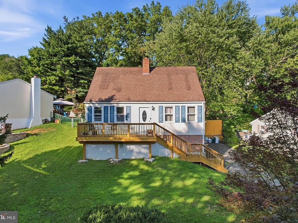 1st image of 39 Lindy Ln