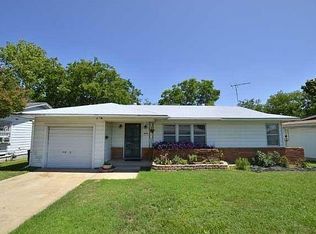4928 Flagstone Dr, Fort Worth, TX 76114