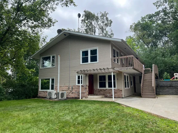 2416 5th St SW Unit A, Rochester, MN 55902