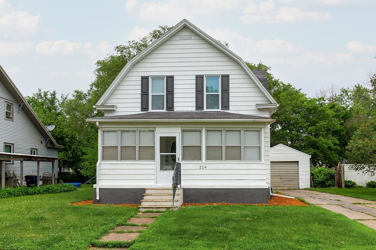 214 Reber Ave, Waterloo, IA 50701 | Zillow