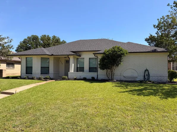 820 Arbor Downs Dr, Plano, TX 75023