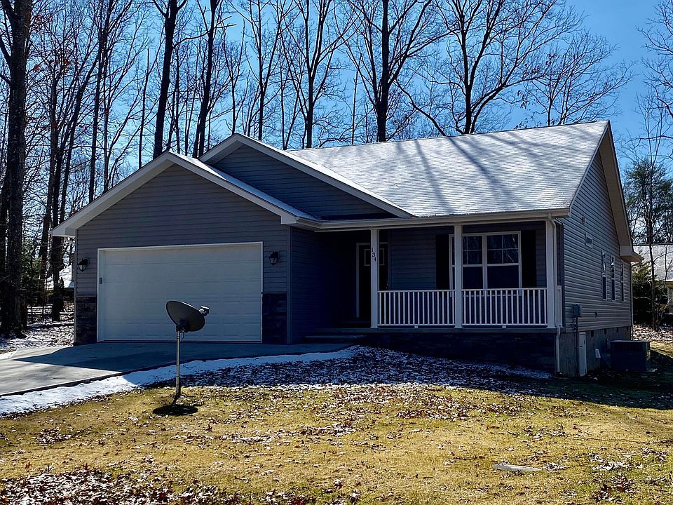 1st image of 134 Hamlet Dr