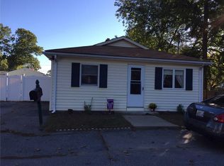 30 Rand St, Warwick, RI 02889