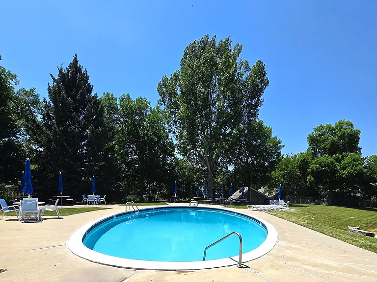 712 Sandpiper Point — Photo 33