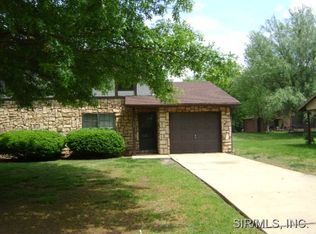 608 Westfield Ct, Belleville, IL