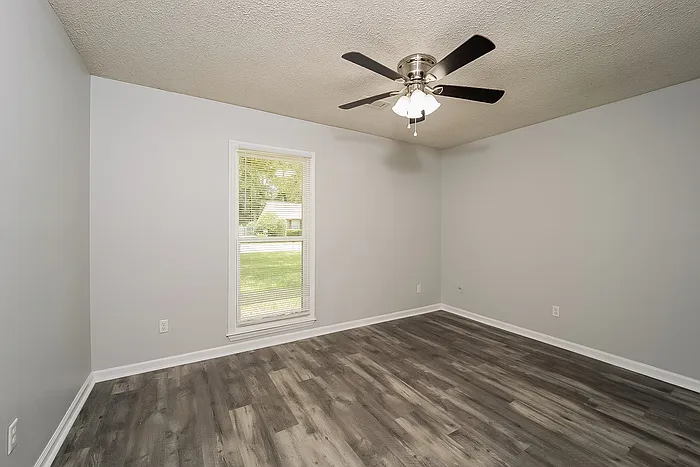 8117 N Ridgebrook Dr — Photo 7