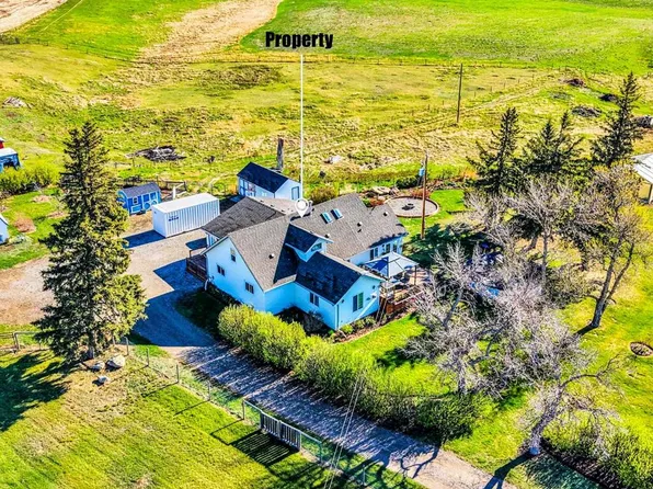 234016 S Township Road 262, Wheatland County, AB T0J 2R0