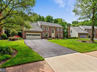 2967 Brook Mill Ct, Herndon, VA 20171