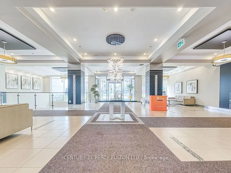 55 S Town Centre Blvd #601 — Photo 4