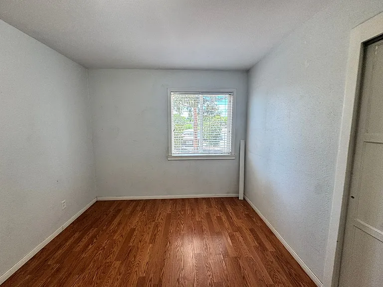 6150-52 Horton Dr — Photo 13