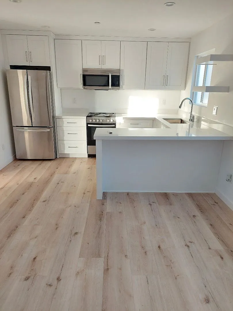 6060 La Prada — Photo 4
