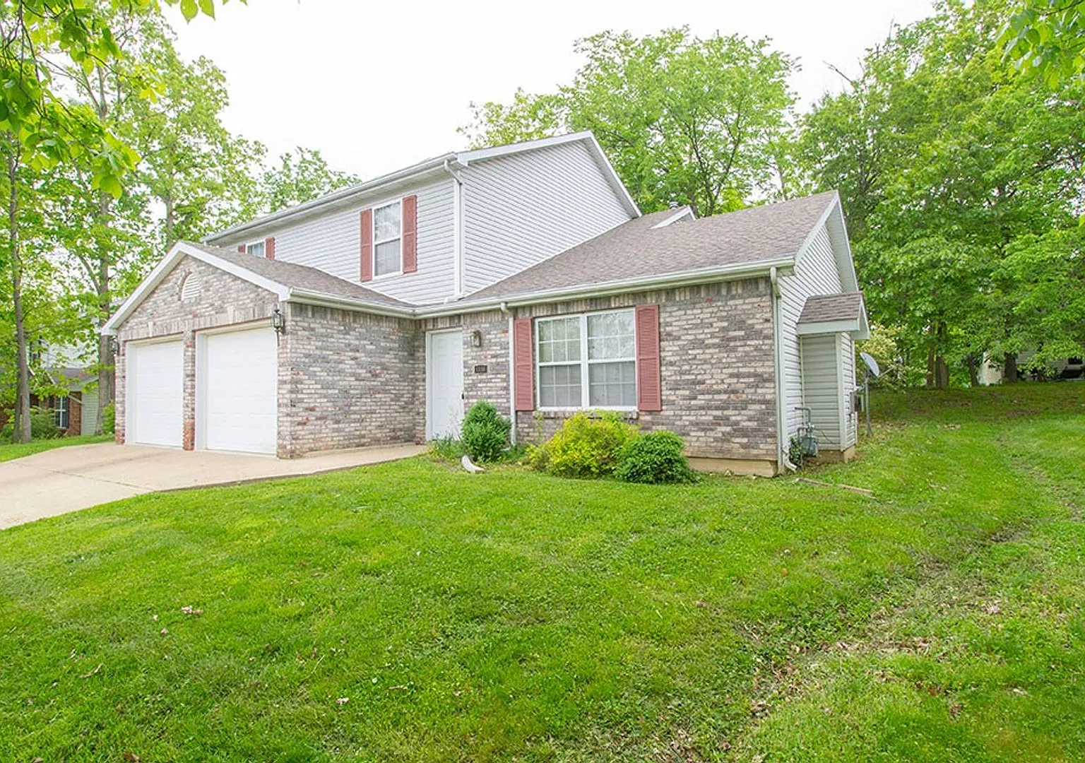 1316 Valley Creek — Photo 1