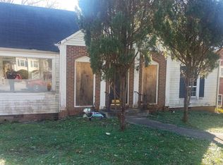 1946 Montrose Dr, East Pt, GA 30344