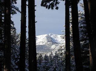 1960 Koyukon Dr, South Lake Tahoe, CA 96150