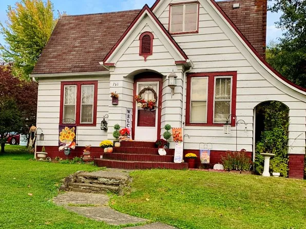 ***761 4th Street, New Martinsville, WV 26155