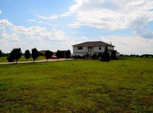 9824 Quarry Rd, Milford, KS 66514