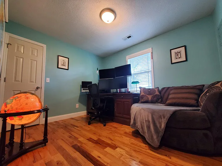 7214 Ridgestone Dr — Photo 26