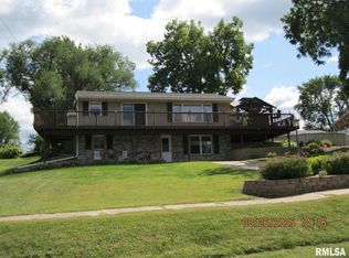 301 N Church St, Albany, IL 61230