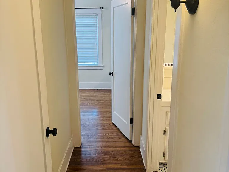 2202-2230 E Lowena Dr — Photo 5