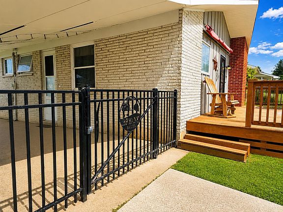 4th image of 620 McKell Ave