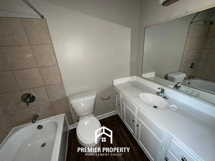 6362 Fawn Hollow Cir N — Photo 21