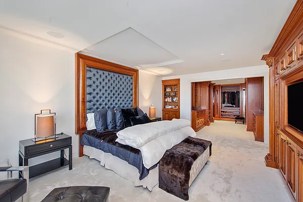 Sold by Keller Williams NYC | media 19