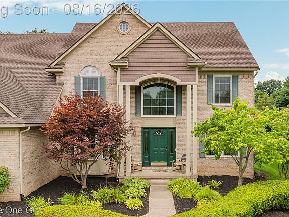 2nd image of 8922 Redstone Dr