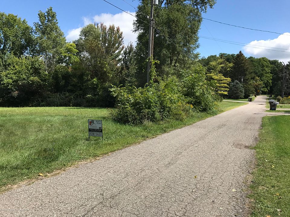 2nd image of 0 Sunset Ln