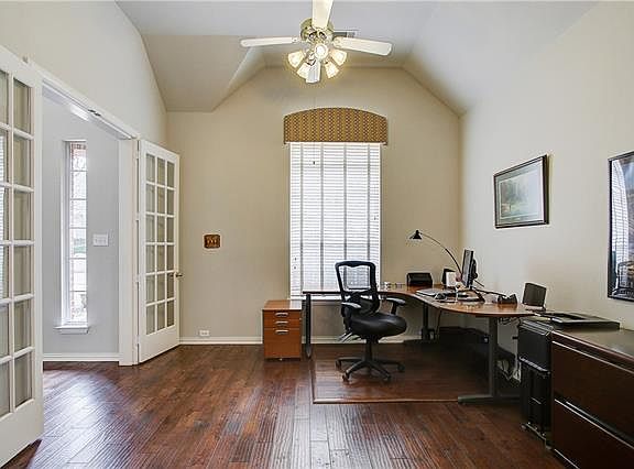 5th image of 8302 Brown Stone Ln