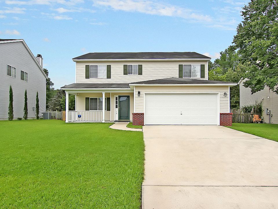 1st image of 16 Creek Bend Dr