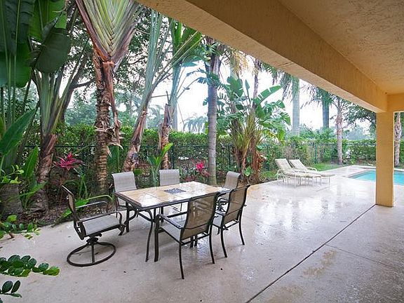 5th image of 7624 Great Oak Dr