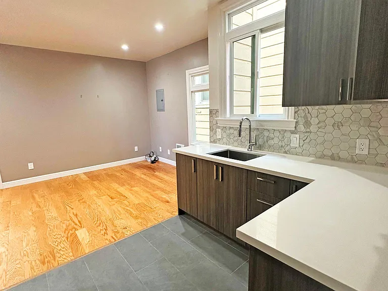 1645 Hyde St #3 — Photo 12