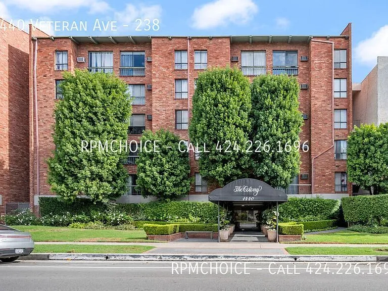 1440 Veteran Ave #238 — Photo 33