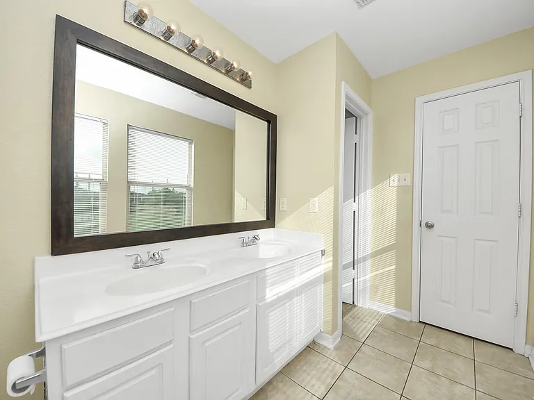 15202 Lynford Crest Dr — Photo 28