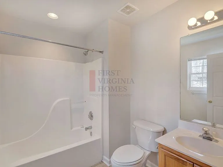 11 Landing Ct — Photo 10