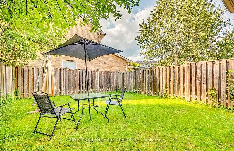 Oakville Townhouse for rent - 3 Bedrooms — photo 29