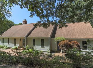 4 Volunteer Rd, East Sandwich, MA 02537