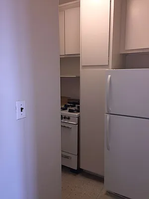 Rented by First Executive Realty Inc | media 5