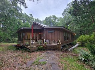 827 SW Bluff Dr, Fort White, FL 32038