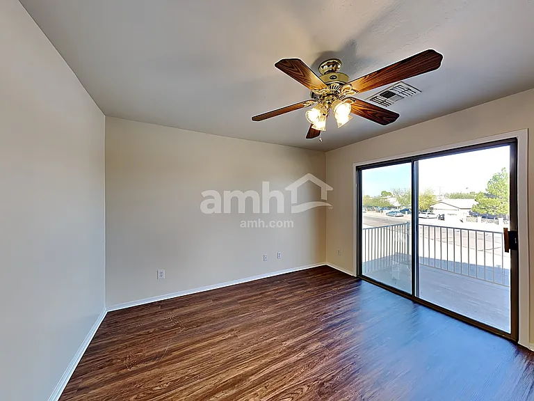 1701 S 113th Dr — Photo 9