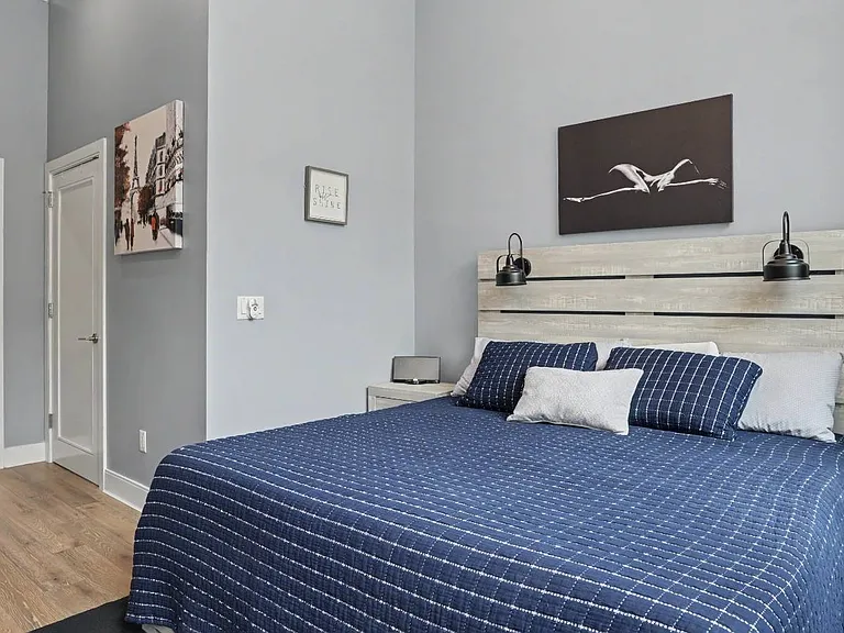 100 Garvies Point Rd #1005 — Photo 10