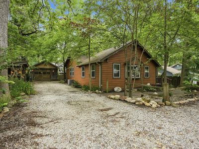 1307 Redwing Rd, Valparaiso, IN, 46383