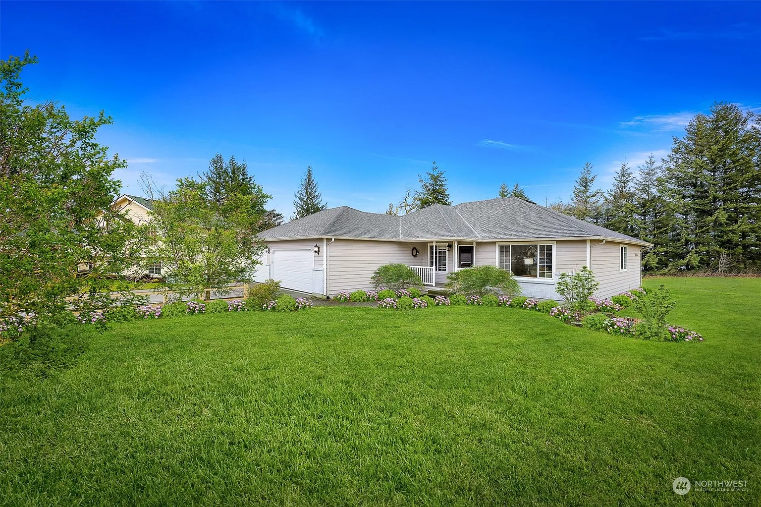 705 W Buena Drive photo 1