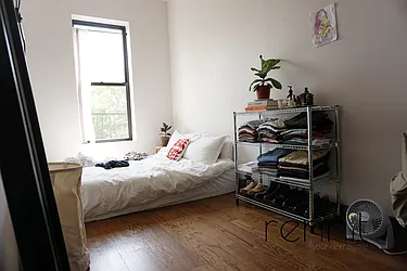 Rented by Rennit Inc.