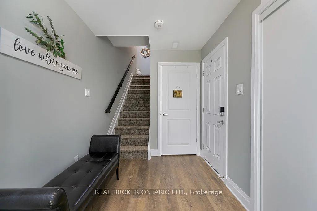 2 bed, $2,400 — Photo 4