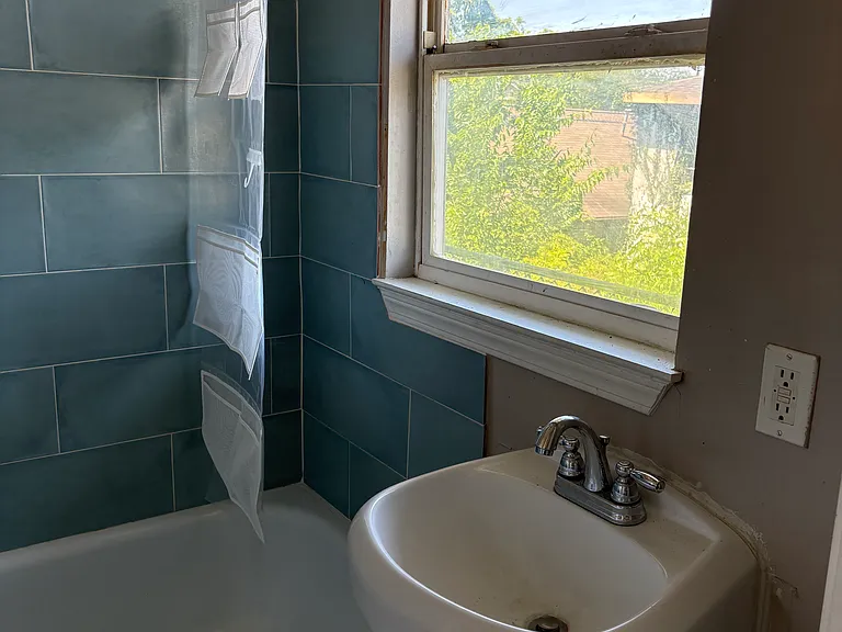 2219 S Liberty St #2D — Photo 6