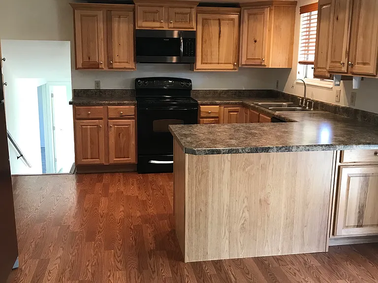 1796 E Glider Ln — Photo 6