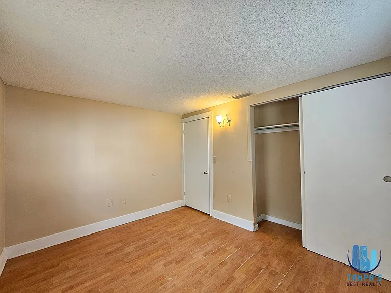 2441 E Magnolia St — Photo 9