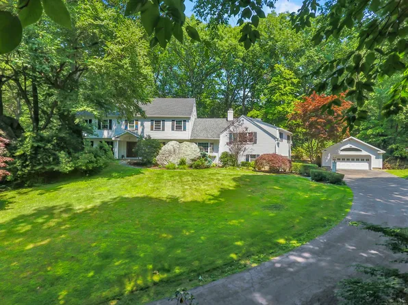 206 West Haviland Lane, Stamford, CT 06903