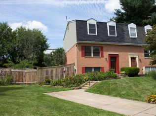 12 Middle Grove Ct E, Westminster, MD 21157